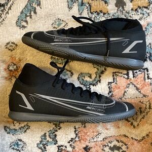 Nike superfly 8 club IC indoor soccer shoes